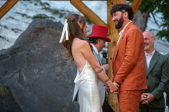 2.MC_ceremony-329