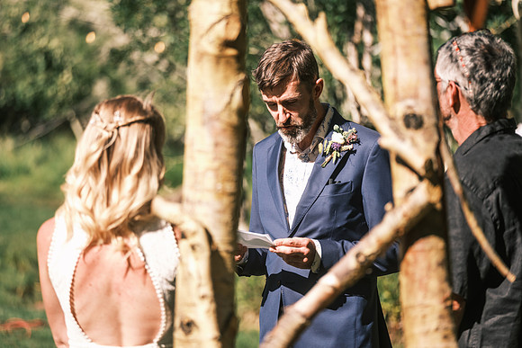 2. LS_ceremony-158