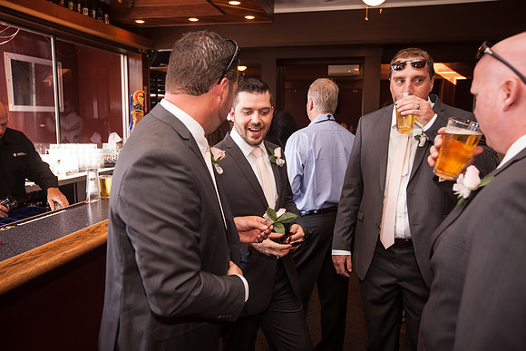 grooms-5052