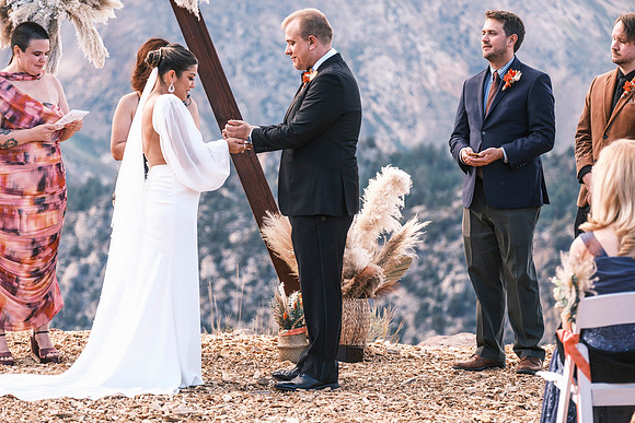 2. NE_Ceremony-323