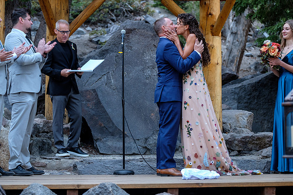 2.RJ_ceremony-360