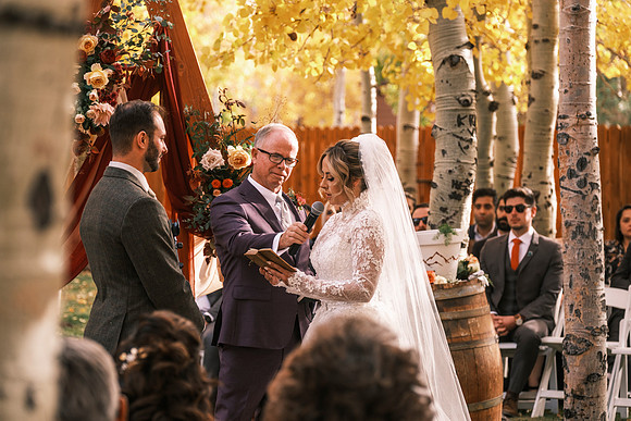 2. AK_ceremony-358