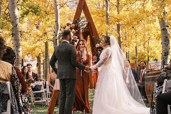 2. AK_ceremony-330