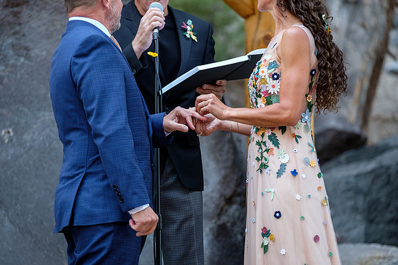 2.RJ_ceremony-340