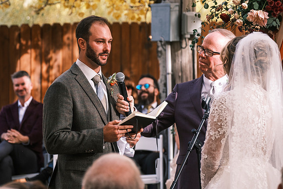 2. AK_ceremony-401