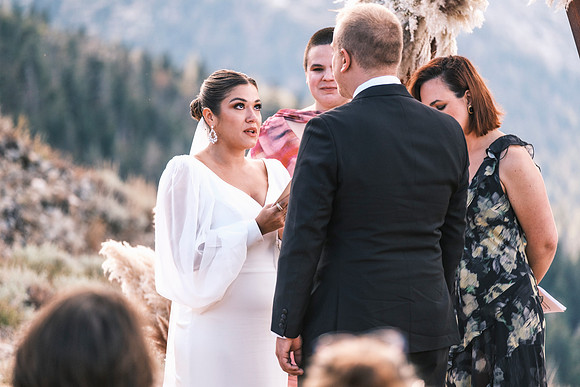 2. NE_Ceremony-380