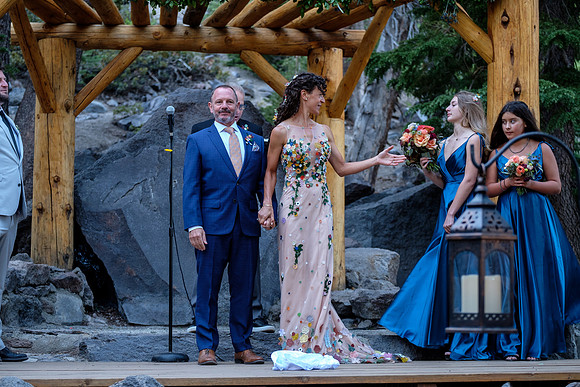 2.RJ_ceremony-367